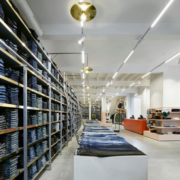 Winkelinterieur en lichtontwerp De Rode Winkel