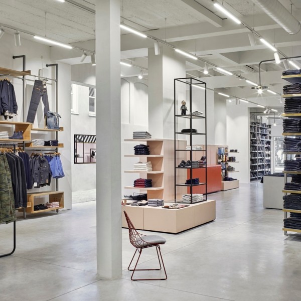 Winkelinterieur en lichtontwerp De Rode Winkel